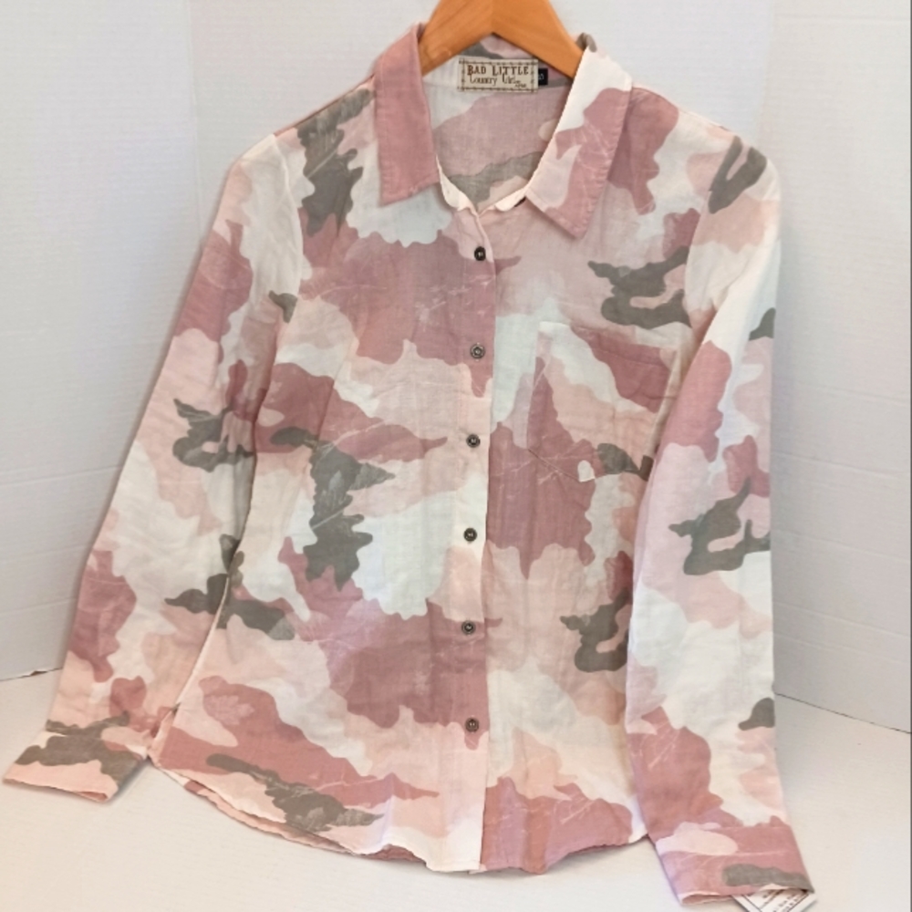 Bad Little Country Girl 100% cotton Pink Camo blouse NWT